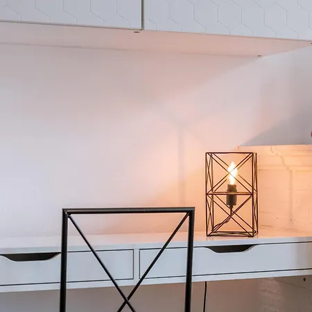 Apartment Spacious In The Heart Of *