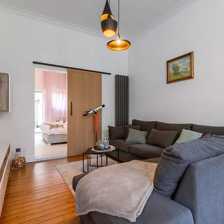 Spacious In The Heart Of Antwerp